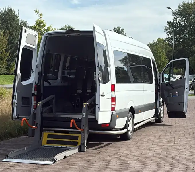 Rolstoelvervoer Elst